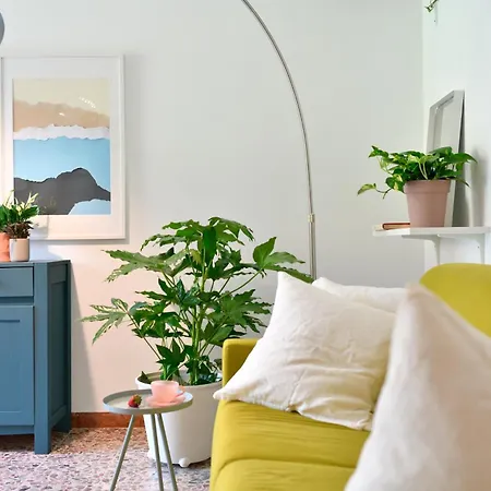 Apartment Twin House
